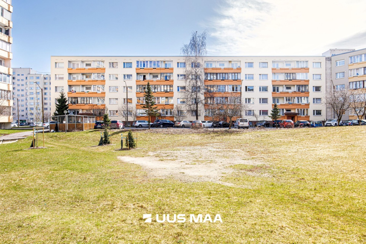 Tallinn, Lasnamäe linnaosa, Mustakivi, Mahtra 10