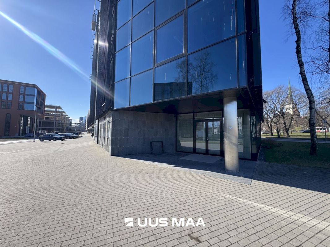 Tallinn, Kesklinna linnaosa, Sadama, Kai tn 1