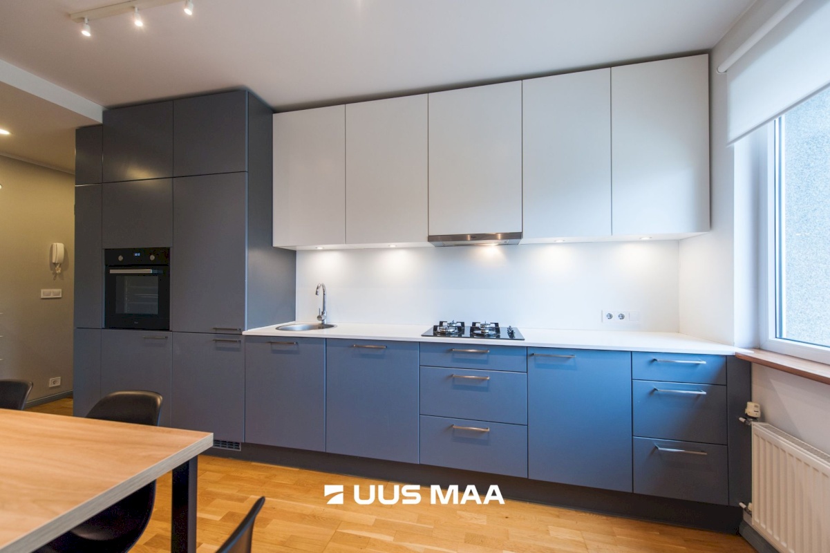 Tallinn, Mustamäe linnaosa, Mustamäe, Mustamäe tee 96