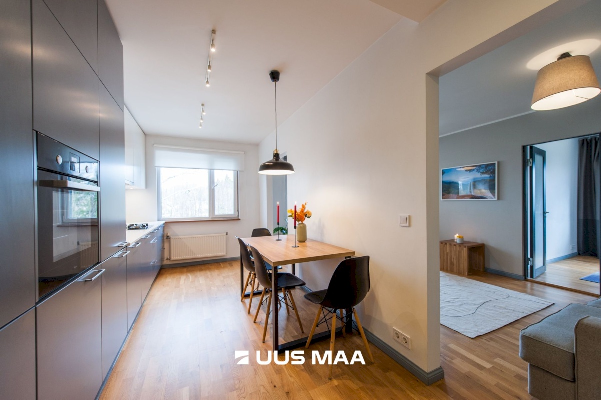 Tallinn, Mustamäe linnaosa, Mustamäe, Mustamäe tee 96