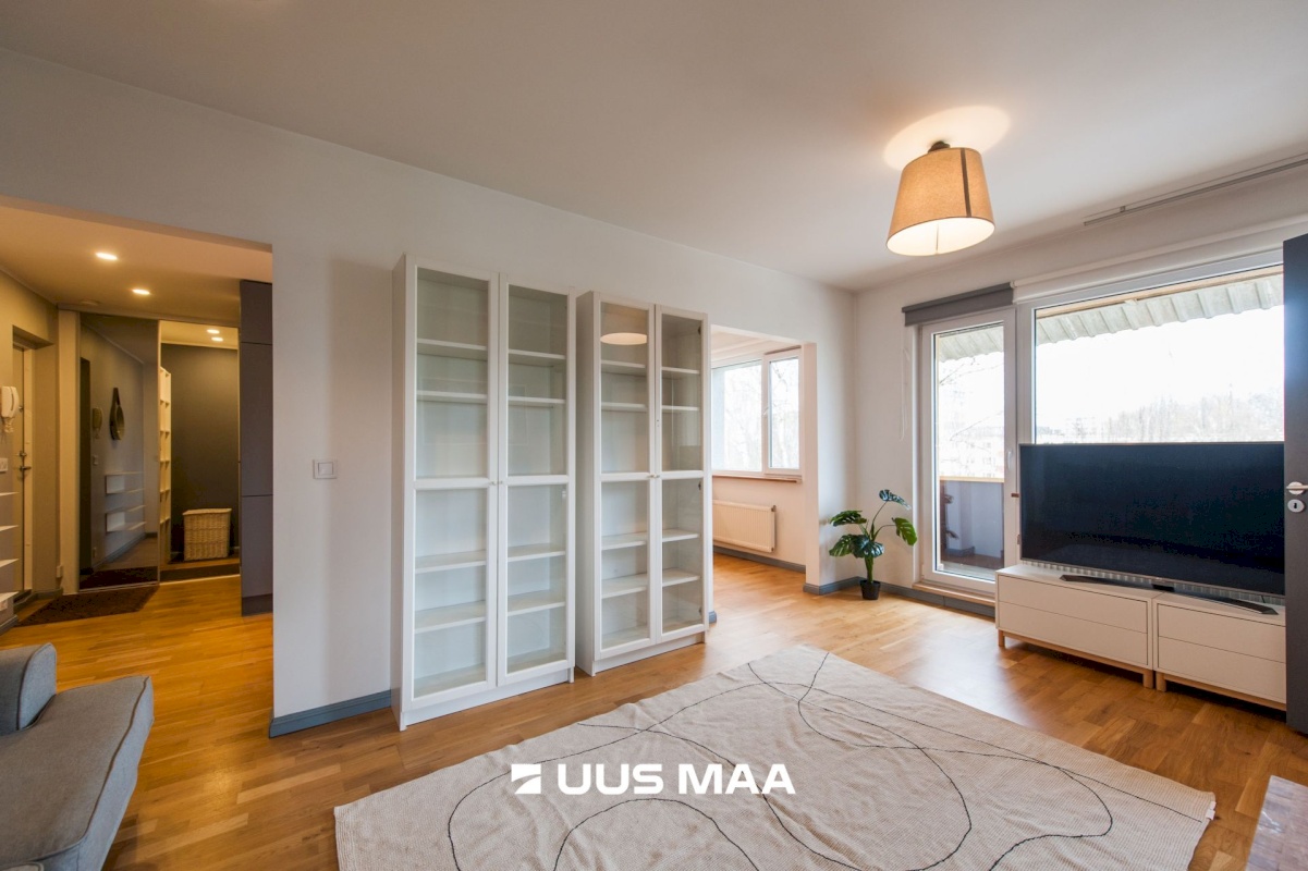 Tallinn, Mustamäe linnaosa, Mustamäe, Mustamäe tee 96