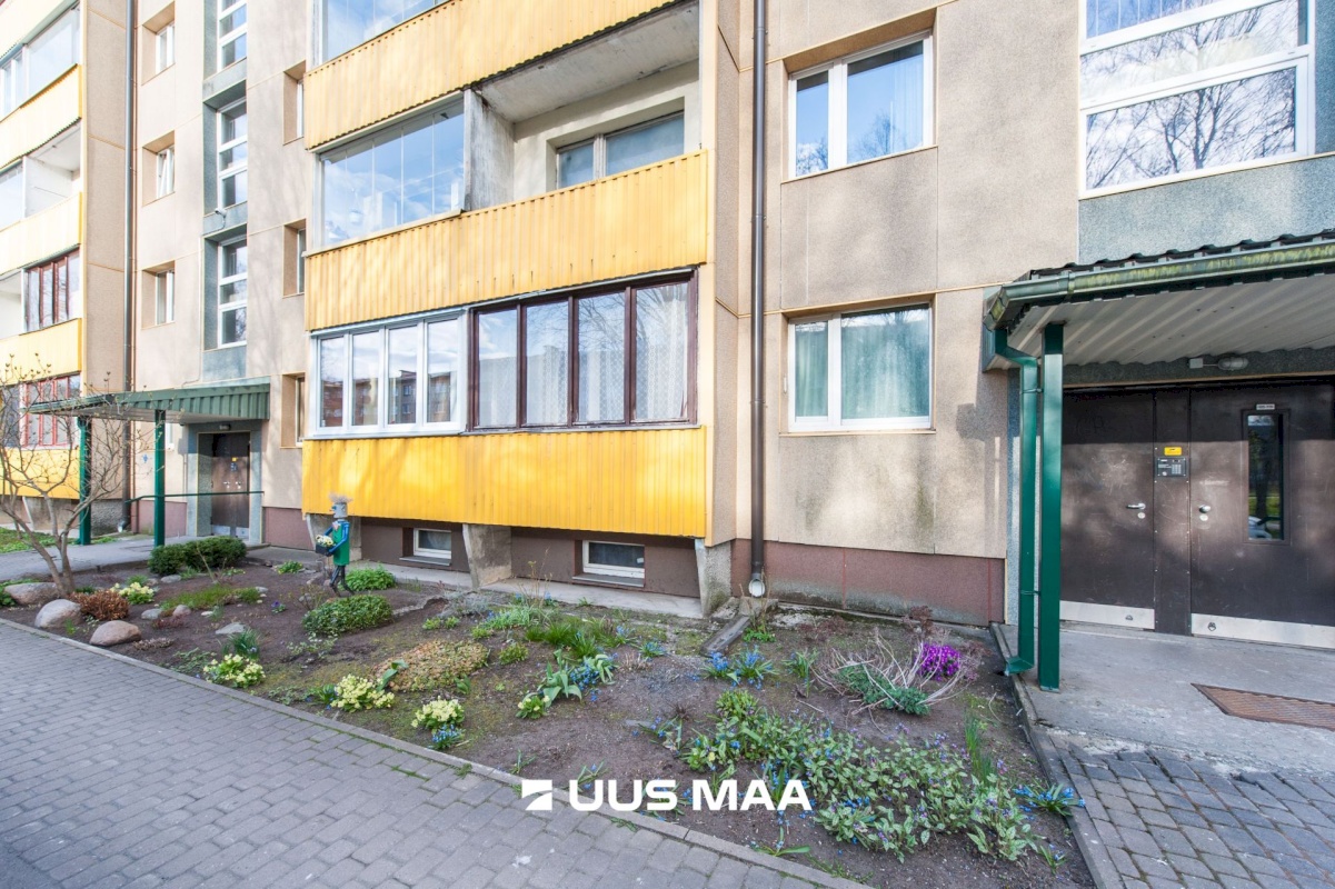 Tallinn, Mustamäe linnaosa, Mustamäe, Mustamäe tee 96