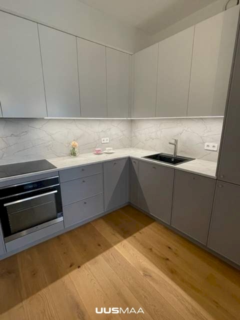 Tallinn, Kesklinna linnaosa, Toom-Kuninga tn 15