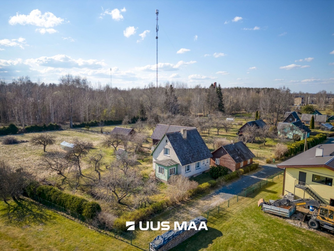 Mulgi vald, Karksi-Nuia linn, Niine tn 8