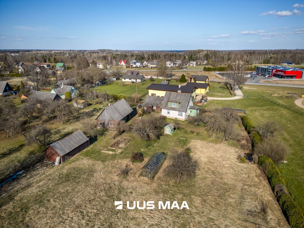 Mulgi vald, Karksi-Nuia linn, Niine tn 8