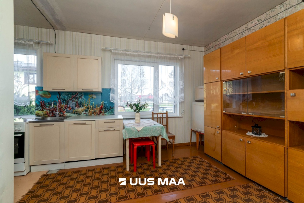 Mulgi vald, Karksi-Nuia linn, Niine tn 8