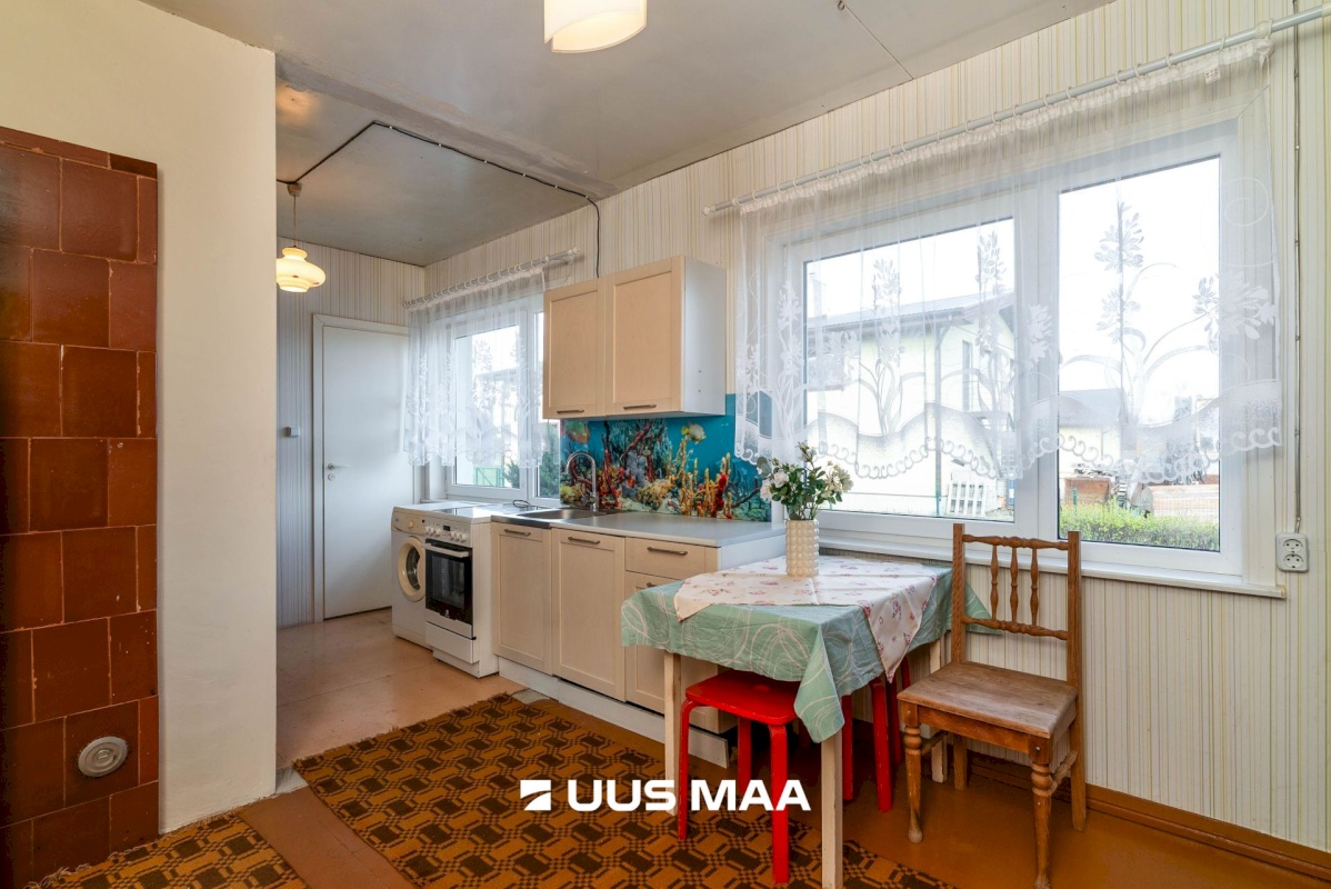 Mulgi vald, Karksi-Nuia linn, Niine tn 8