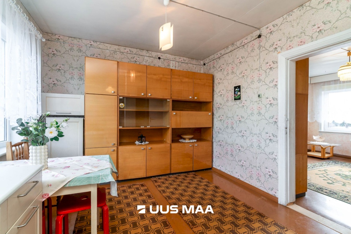 Mulgi vald, Karksi-Nuia linn, Niine tn 8