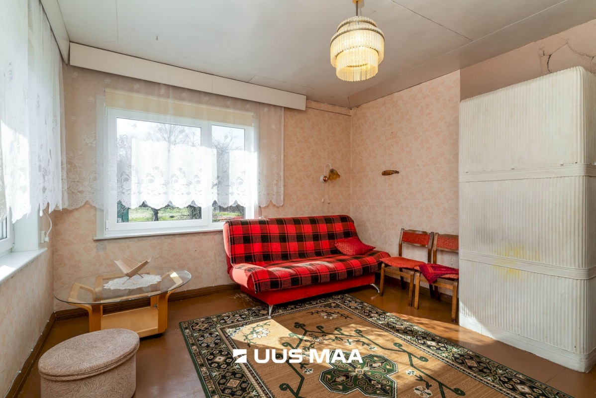 Mulgi vald, Karksi-Nuia linn, Niine tn 8