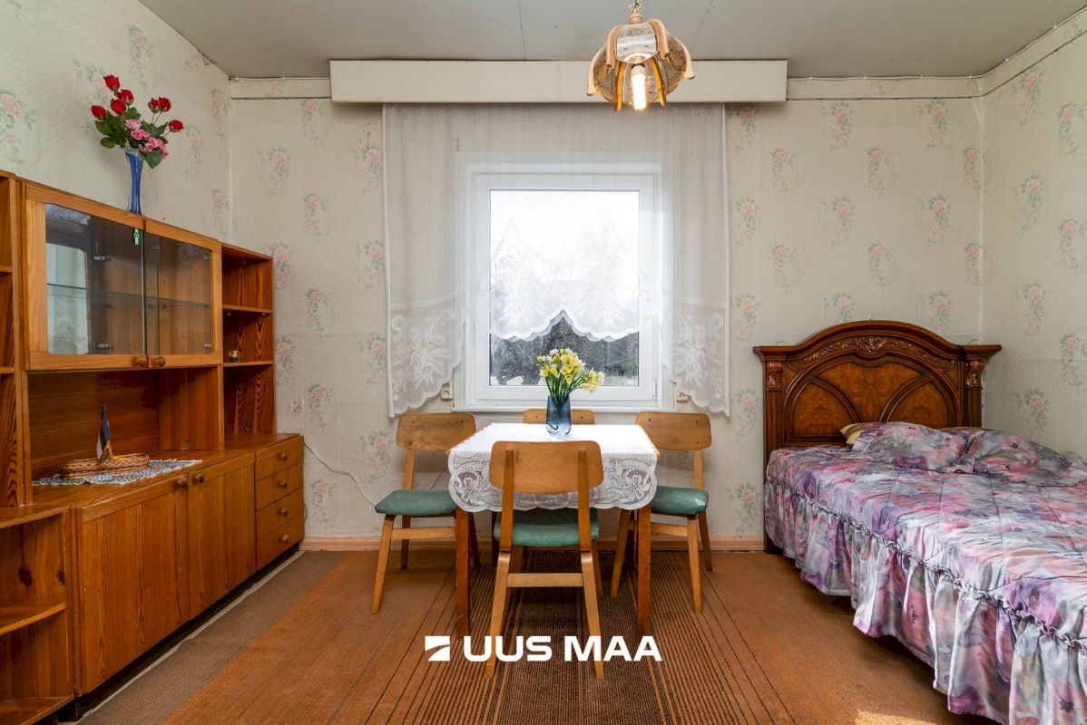 Mulgi vald, Karksi-Nuia linn, Niine tn 8