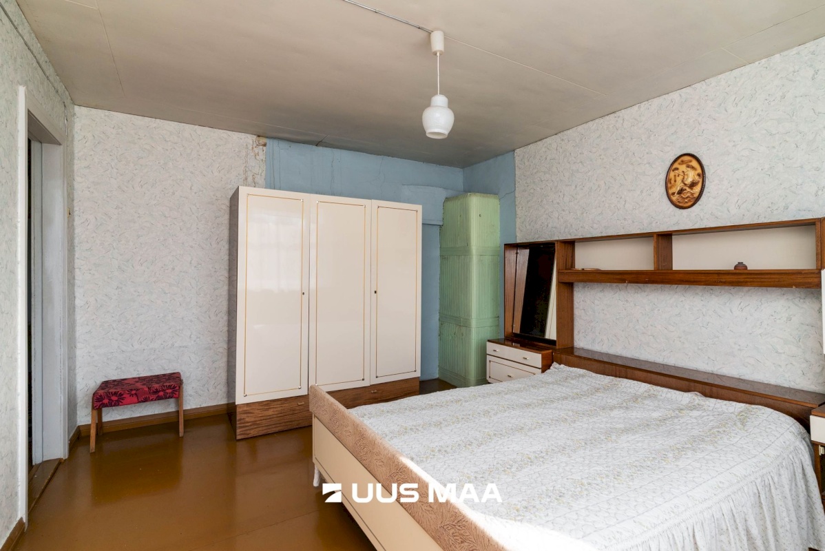 Mulgi vald, Karksi-Nuia linn, Niine tn 8