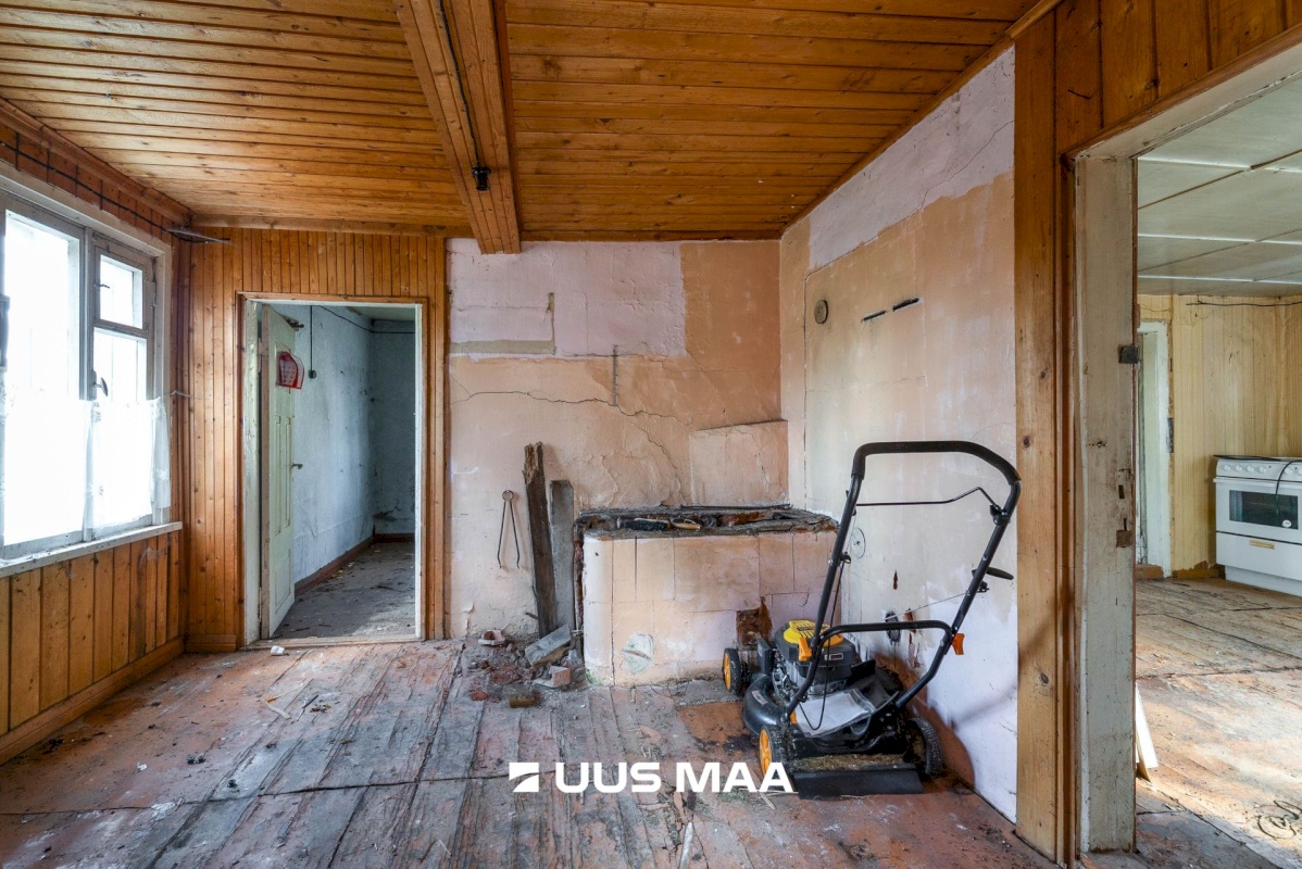 Mulgi vald, Karksi-Nuia linn, Niine tn 8