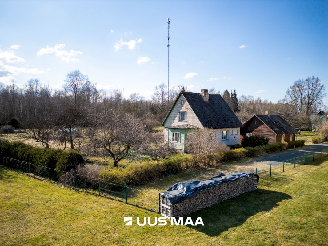 Mulgi vald, Karksi-Nuia linn, Niine tn 8