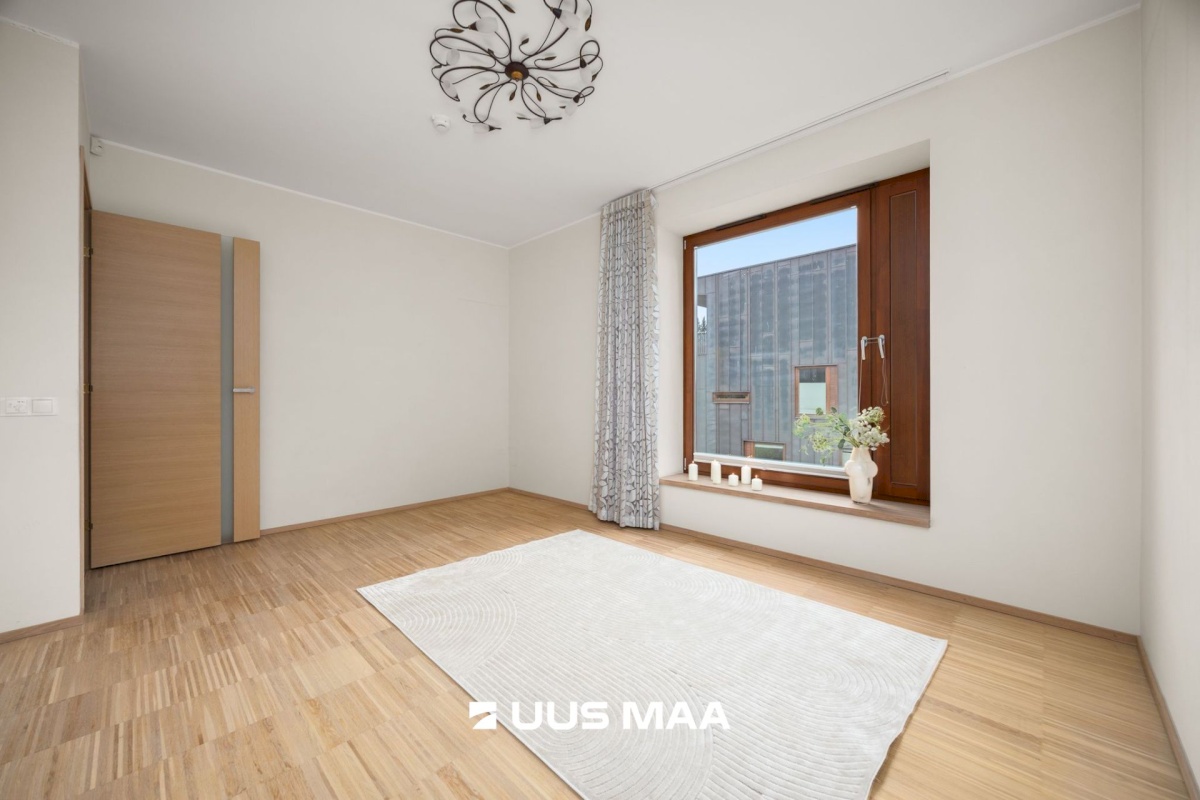 Tallinn, Nõmme linnaosa, Hiiu-Suurtüki 4/4