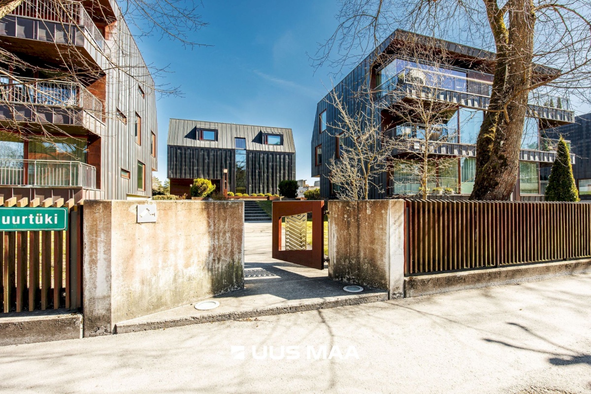 Tallinn, Nõmme linnaosa, Hiiu-Suurtüki 4/4