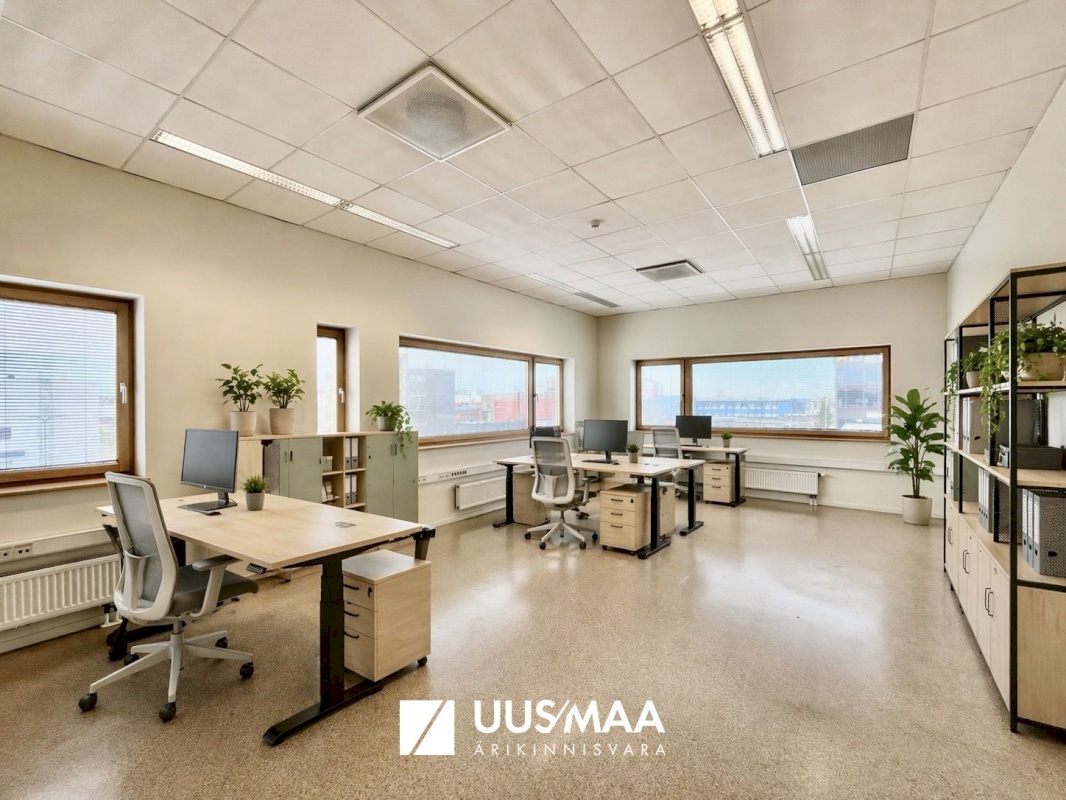 Tallinn, Mustamäe linnaosa, Karjavälja 10