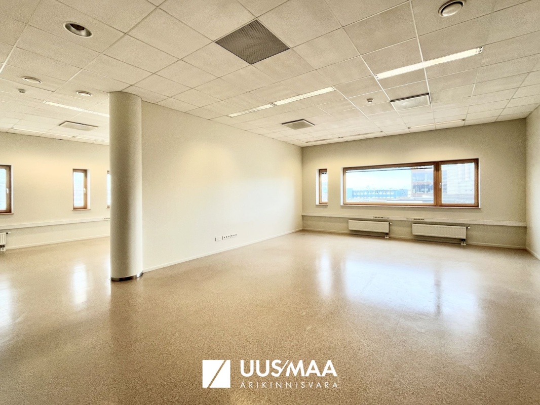 Tallinn, Mustamäe linnaosa, Karjavälja 10