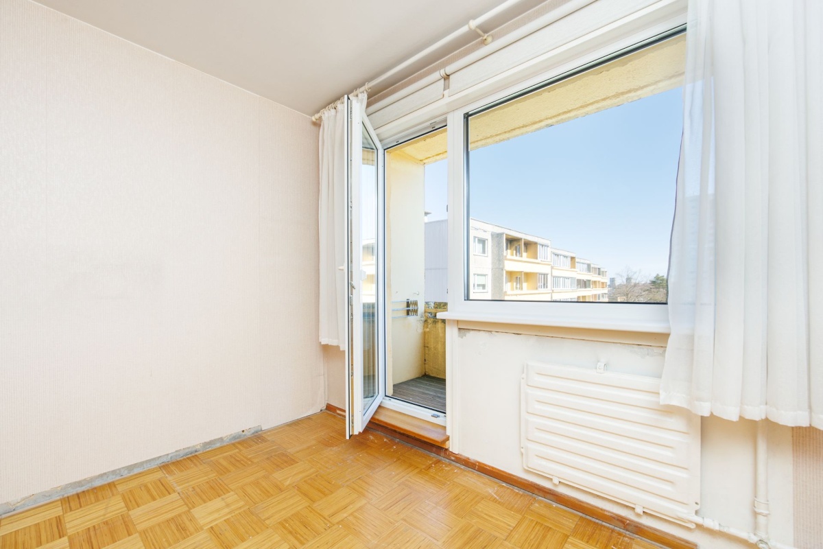 Tallinn, Lasnamäe linnaosa, Pikri 10