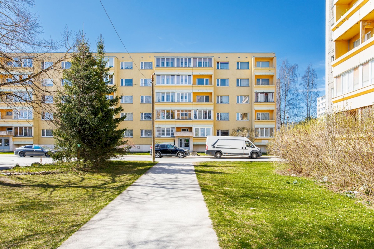 Tallinn, Lasnamäe linnaosa, Pikri 10