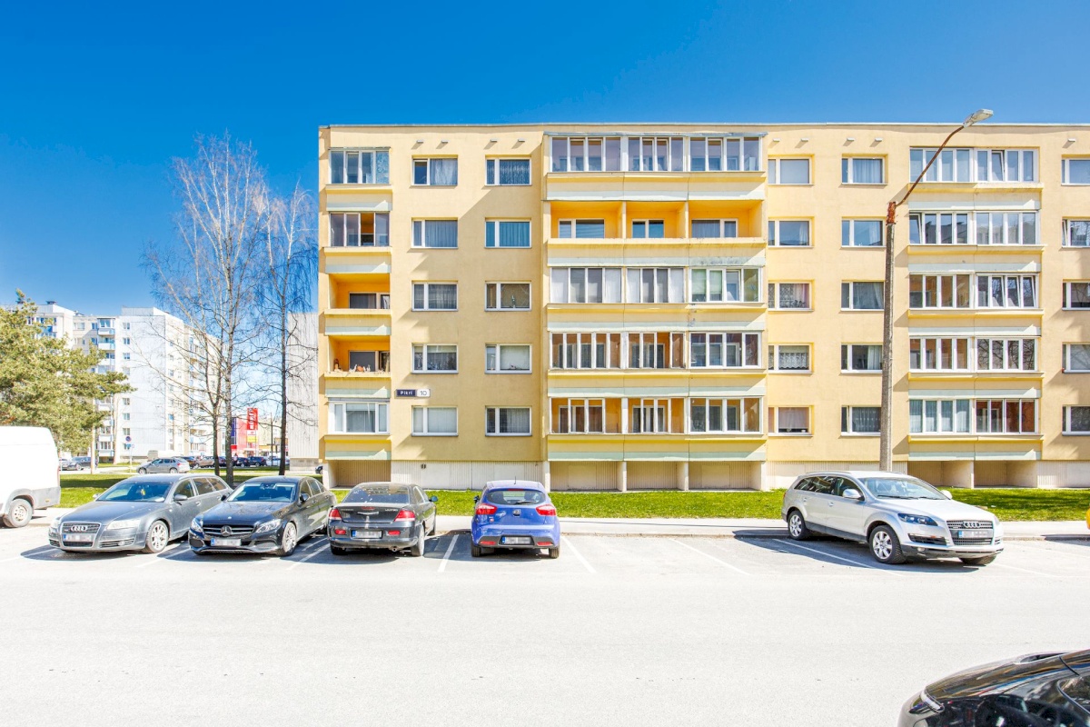 Tallinn, Lasnamäe linnaosa, Pikri 10