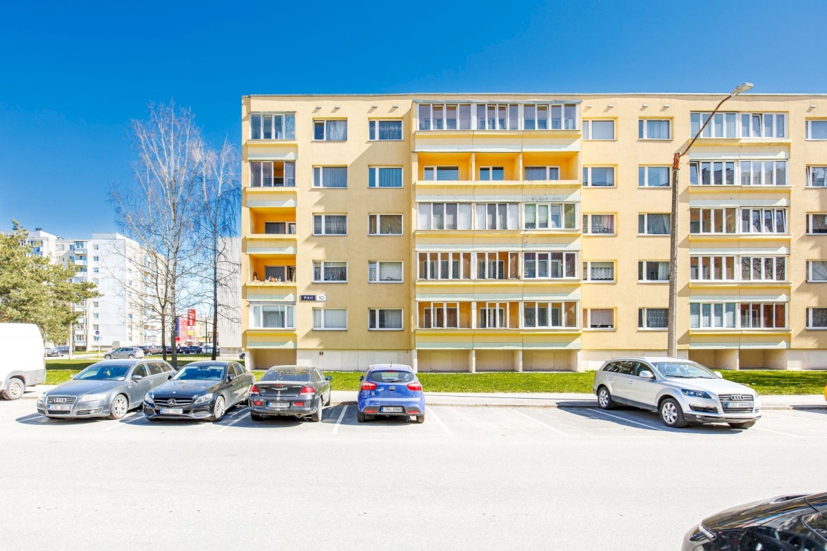 Tallinn, Lasnamäe linnaosa, Pikri 10