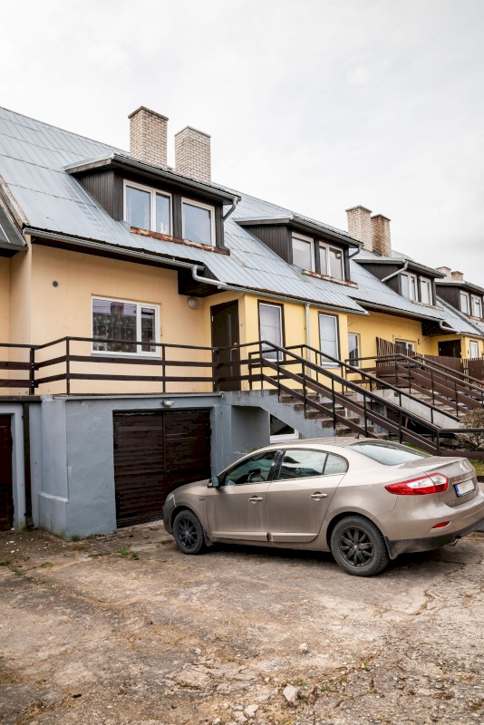 Valga vald, Valga linn, Tähe 10