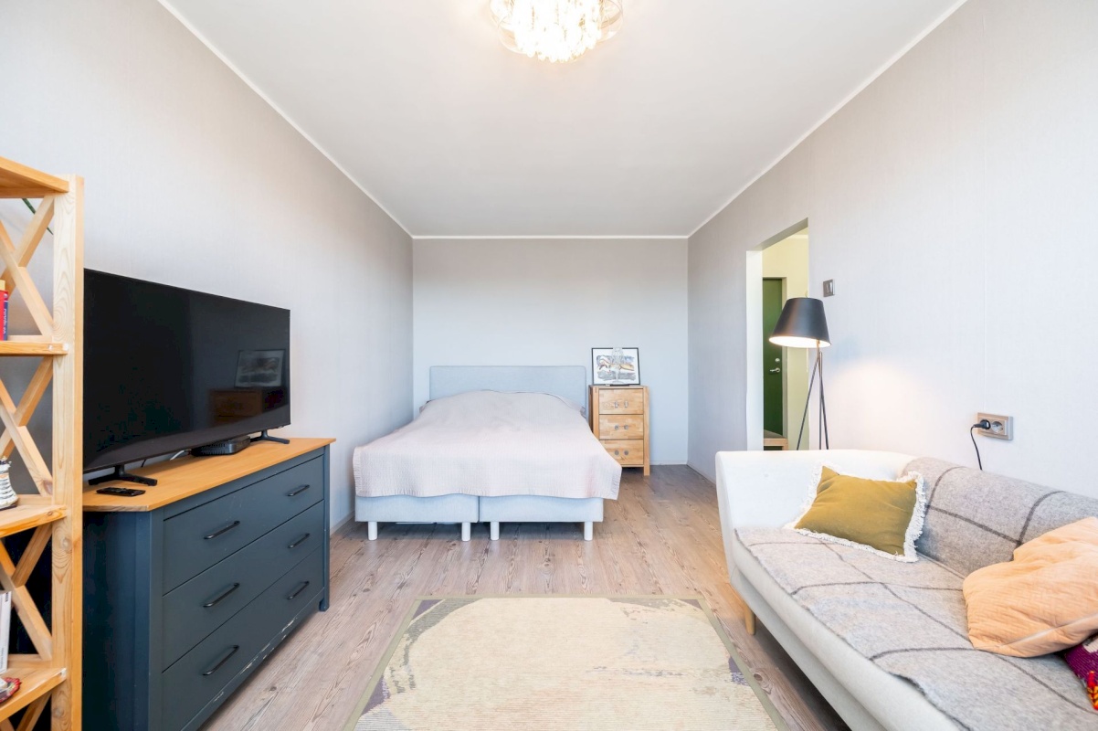 Saue vald, Laagri alevik, Redise 10