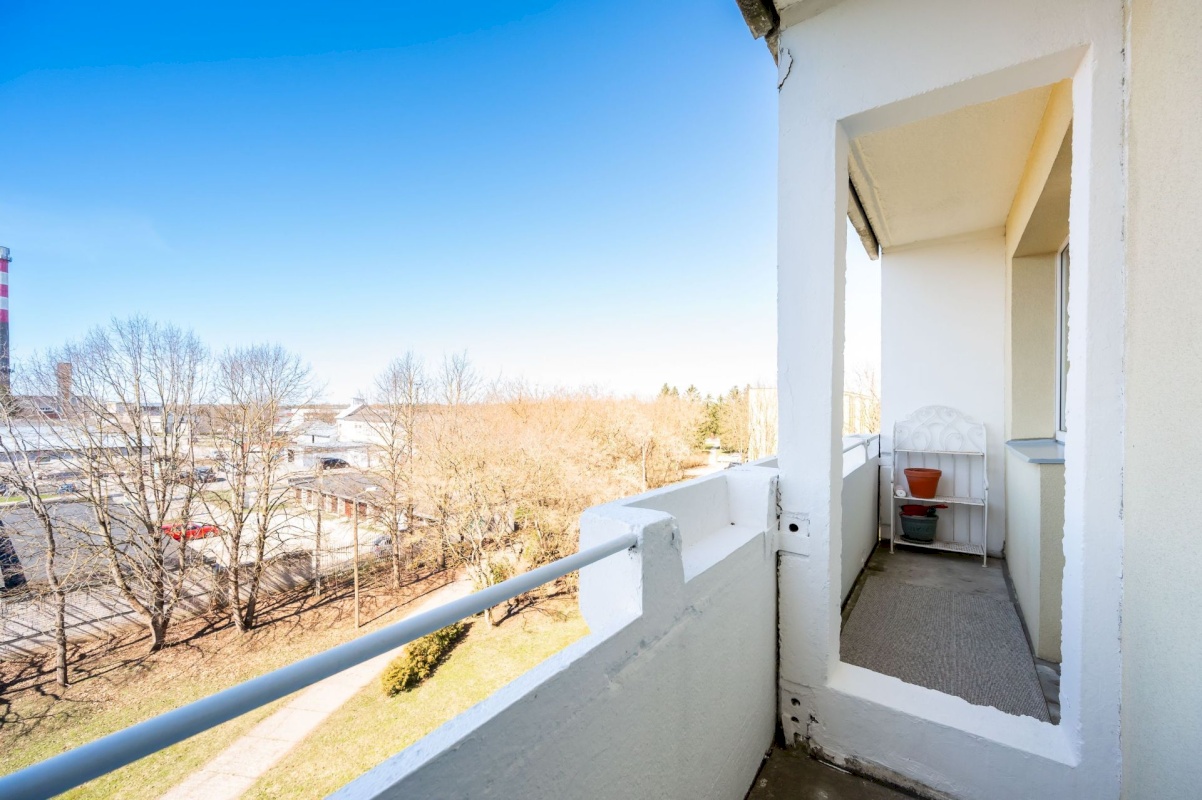 Saue vald, Laagri alevik, Redise 10