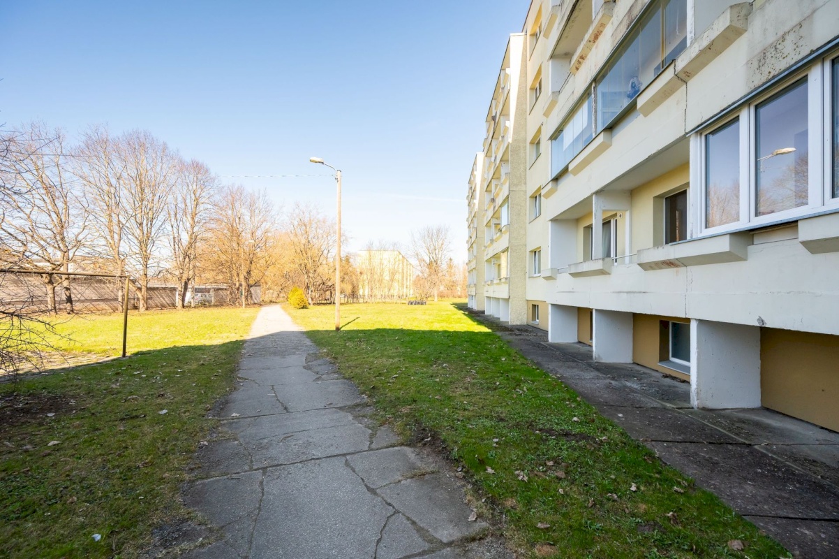 Saue vald, Laagri alevik, Redise 10