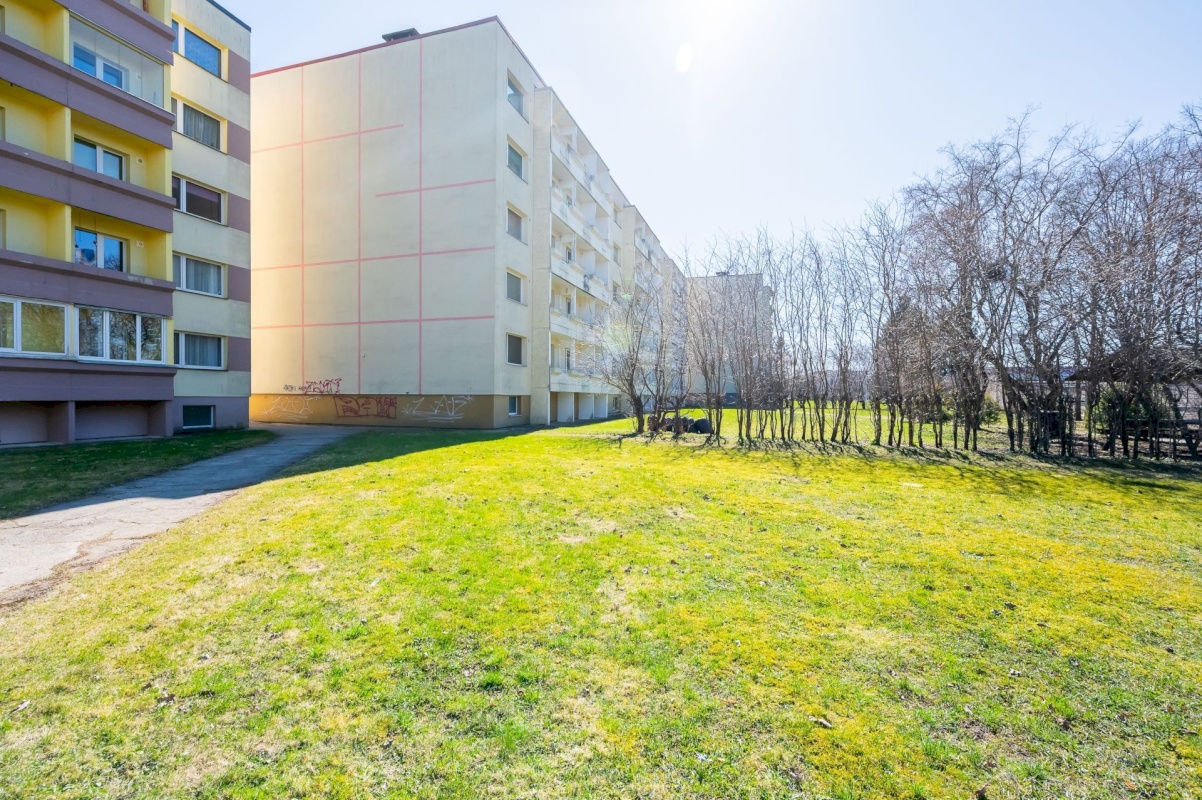 Saue vald, Laagri alevik, Redise 10