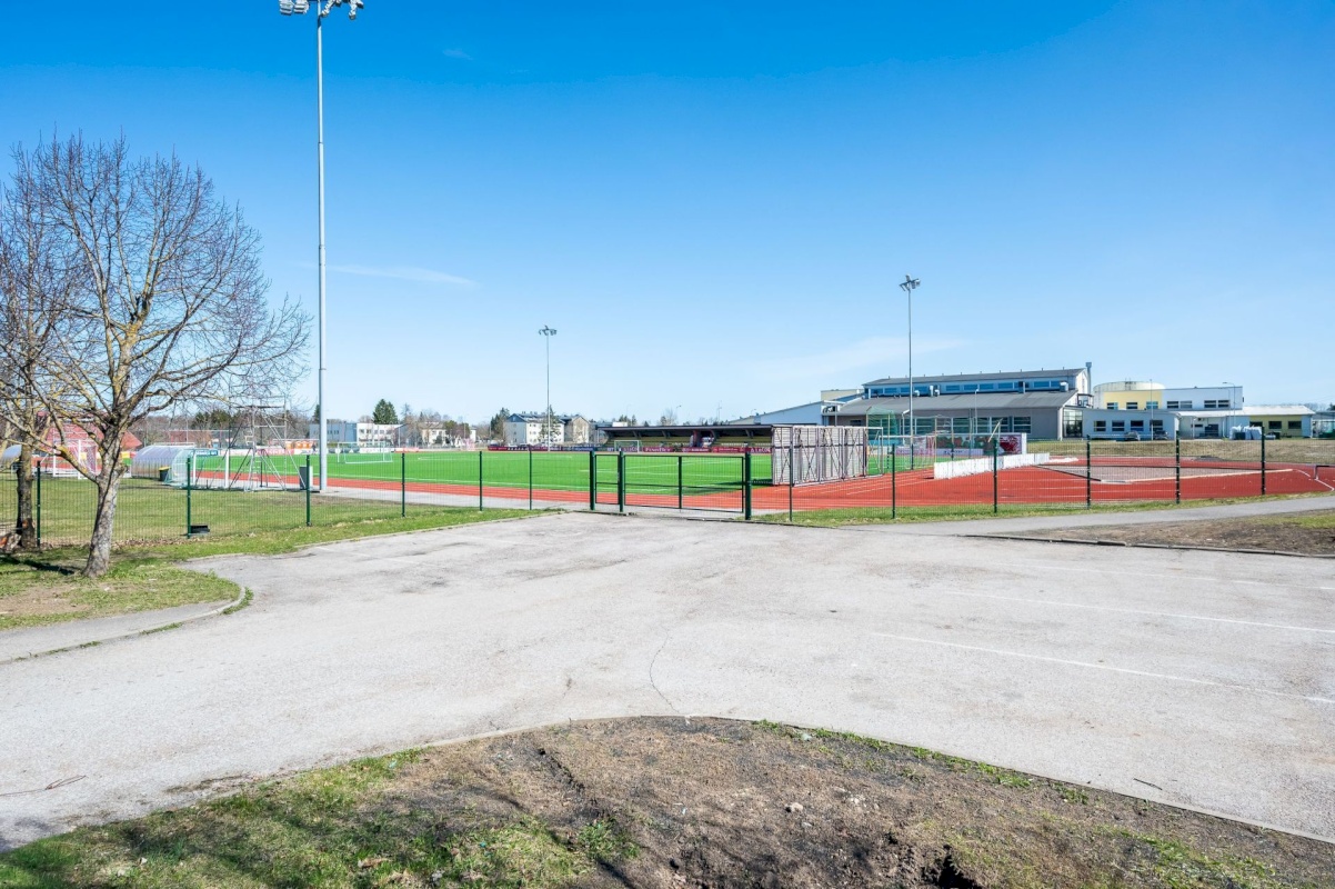 Saue vald, Laagri alevik, Redise 10