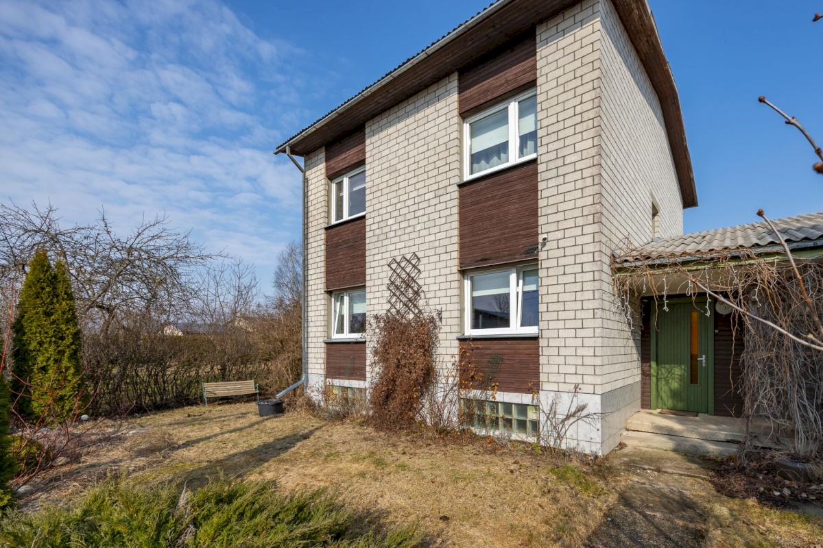 Märjamaa vald, Märjamaa alev, Sireli 7