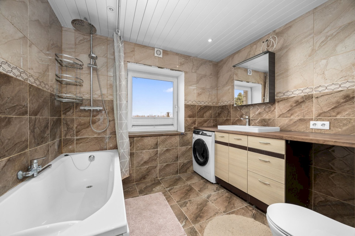 Märjamaa vald, Märjamaa alev, Sireli 7