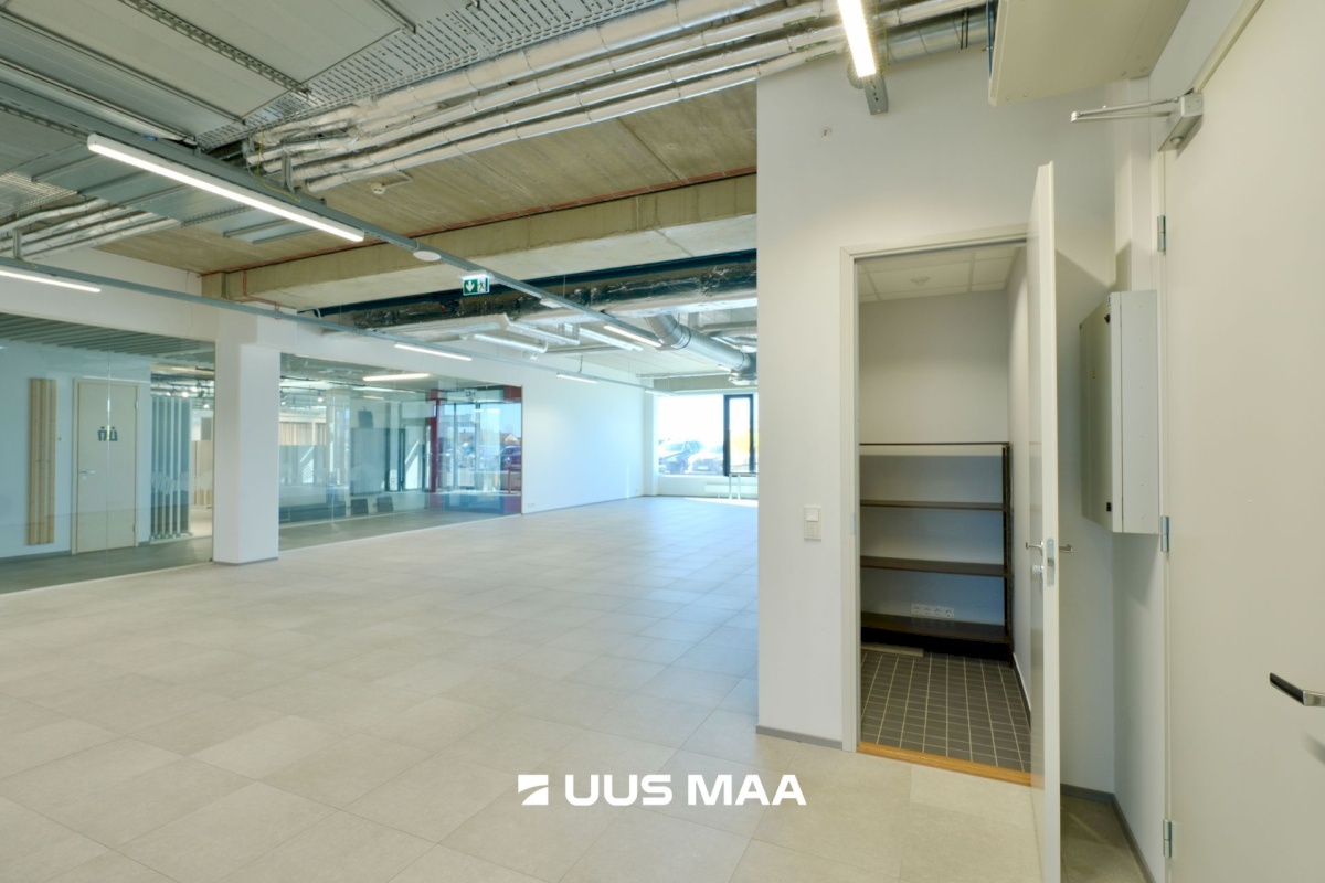 Tallinn, Kristiine linnaosa, Järve, Pärnu mnt 186