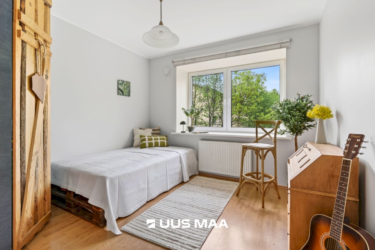 Tallinn, Lasnamäe linnaosa, Sikupilli, Majaka põik 9