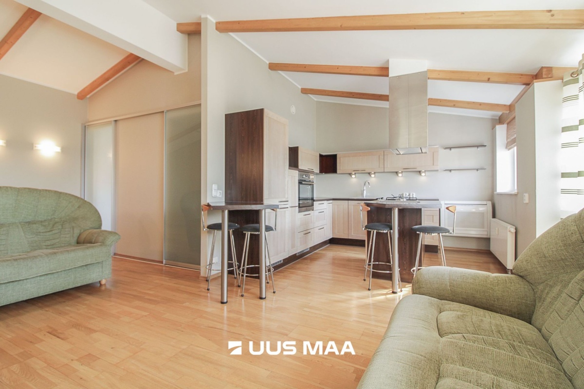 Pärnu linn, Pärnu linn, Kesklinn, Side tn 2a/2