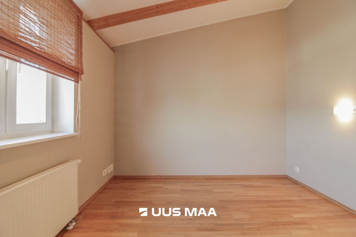 Pärnu linn, Pärnu linn, Kesklinn, Side tn 2a/2