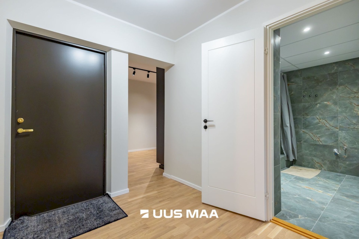 Hiiumaa vald, Lauka küla, Käina tee 14