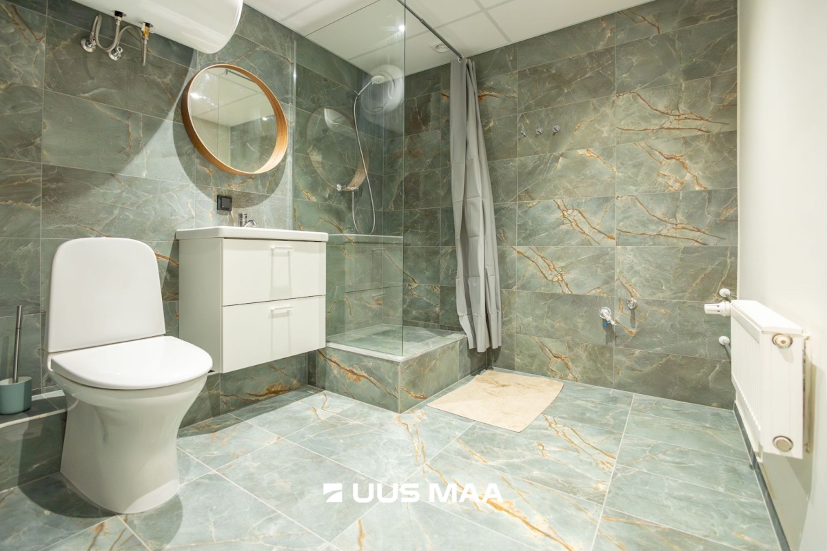 Hiiumaa vald, Lauka küla, Käina tee 14