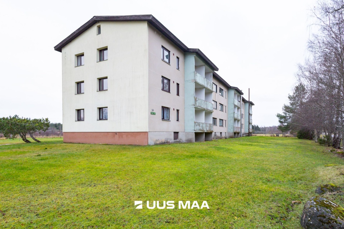 Hiiumaa vald, Lauka küla, Käina tee 14