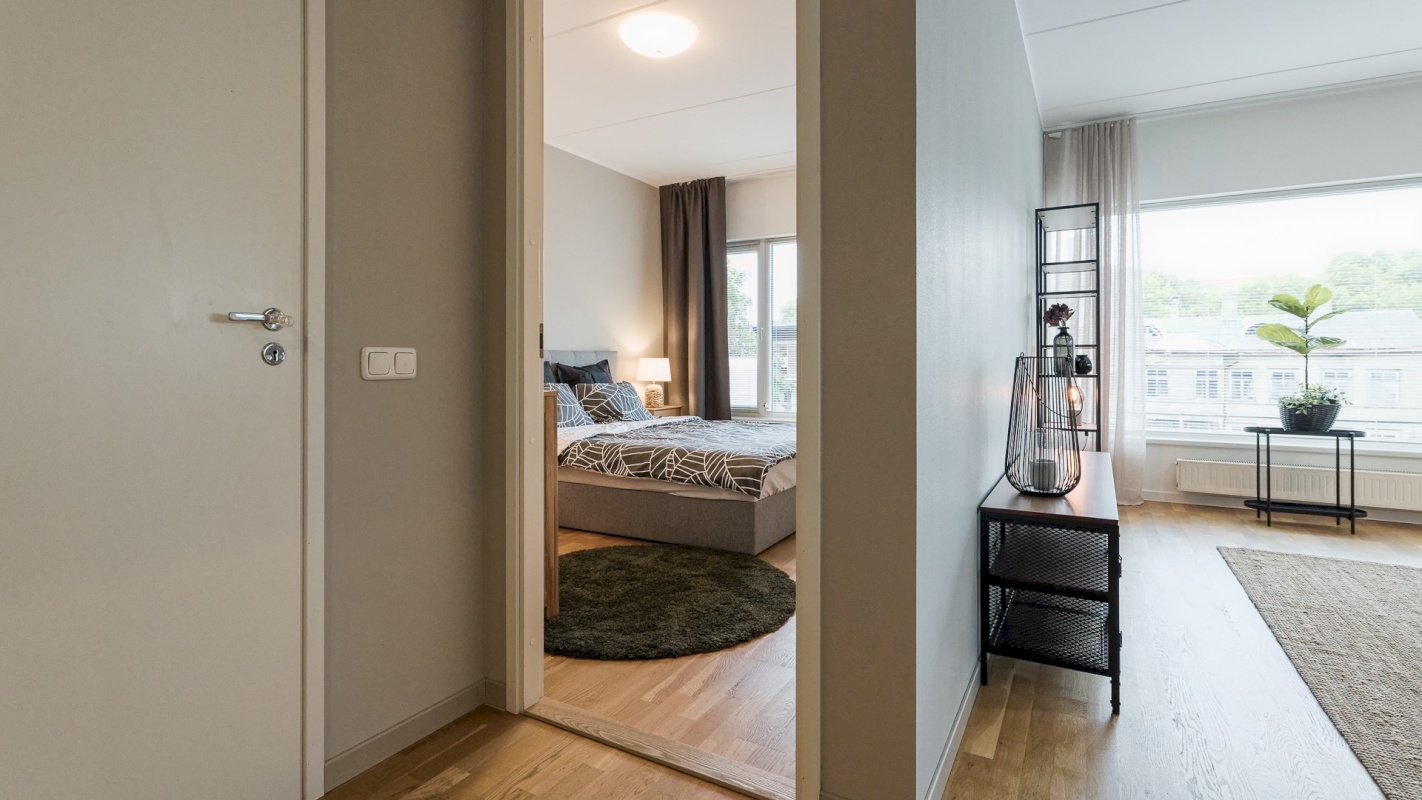 Tallinn, Kesklinna linnaosa, Südalinn, Kaarli pst 8