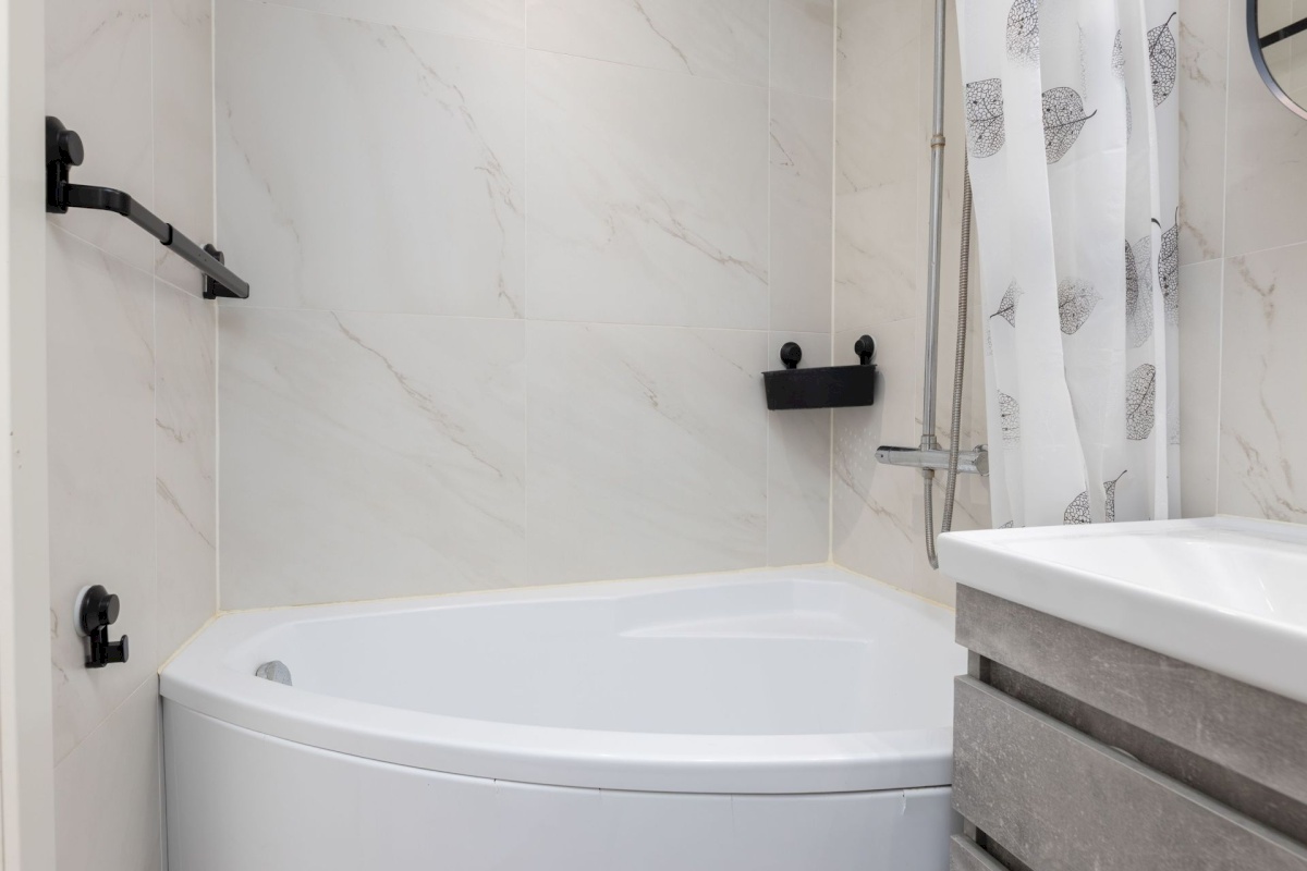 Rae vald, Jüri alevik, Tammiku tee 21