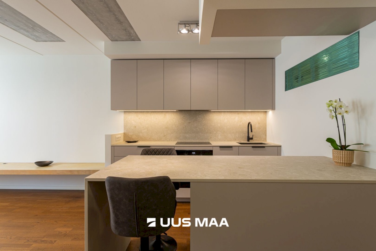 Tallinn, Kesklinna linnaosa, Kadriorg, Liivaoja 4b