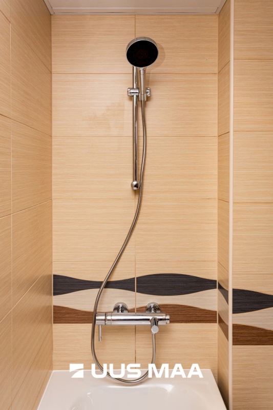 Tallinn, Kesklinna linnaosa, Kadriorg, Liivaoja 4b