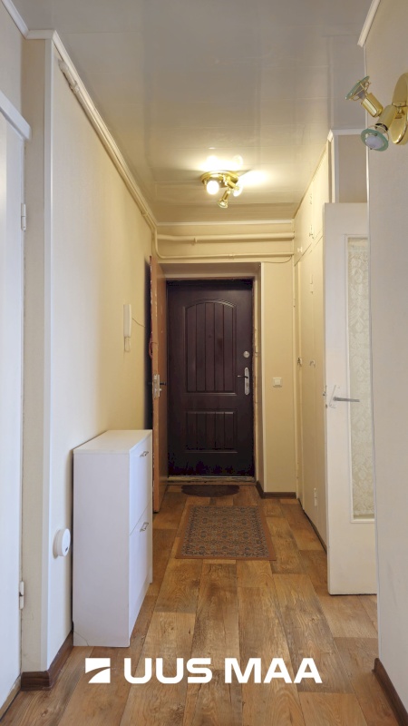 Kohtla-Järve linn, Järve linnaosa, Sinivoore 11