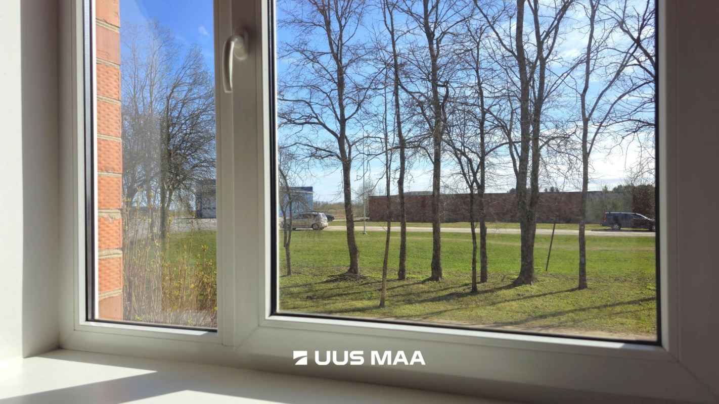 Kohtla-Järve linn, Järve linnaosa, Sinivoore 11