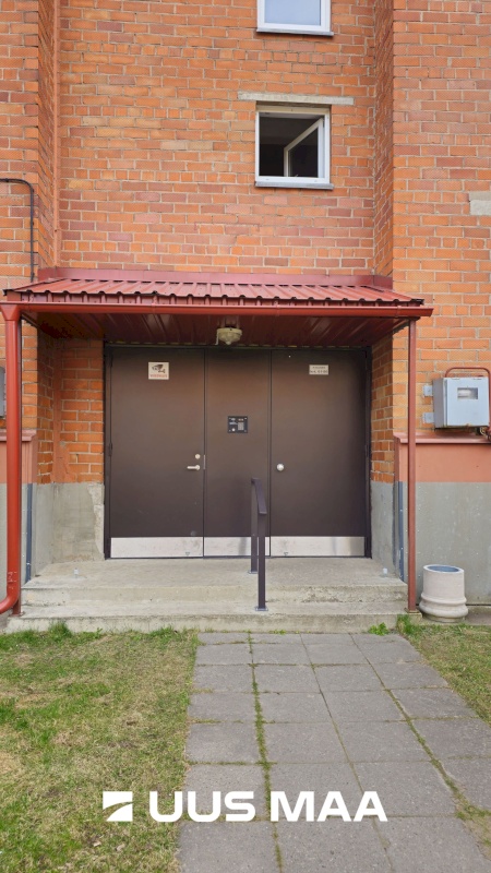 Kohtla-Järve linn, Järve linnaosa, Sinivoore 11