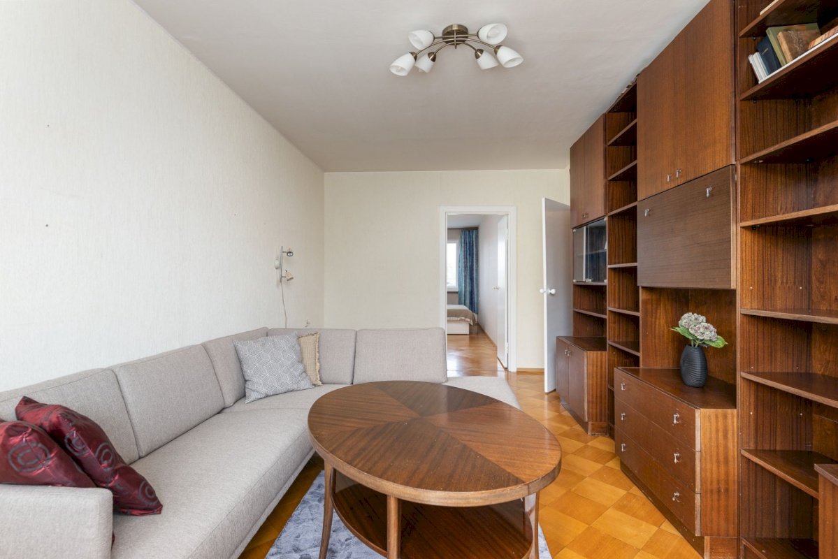 Tallinn, Mustamäe linnaosa, Mustamäe, Kuklase 6