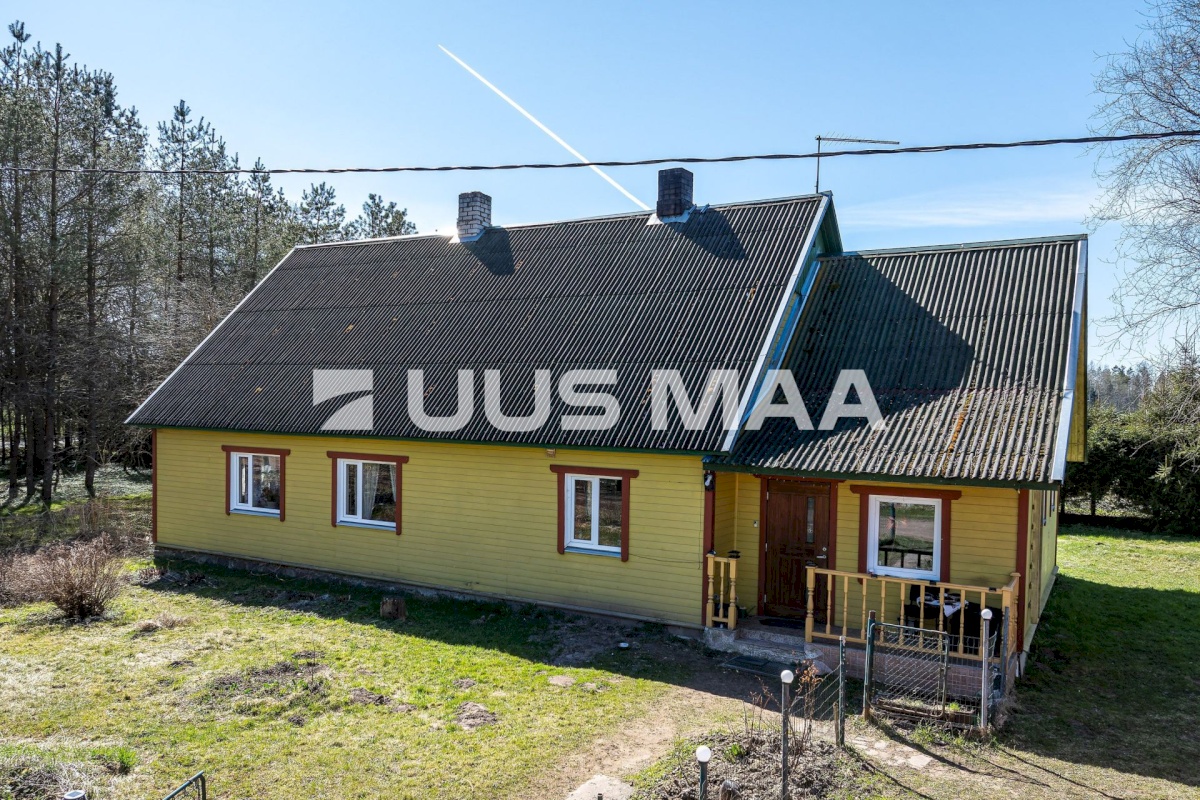 Põhja-Sakala vald, Supsi küla, Maasika