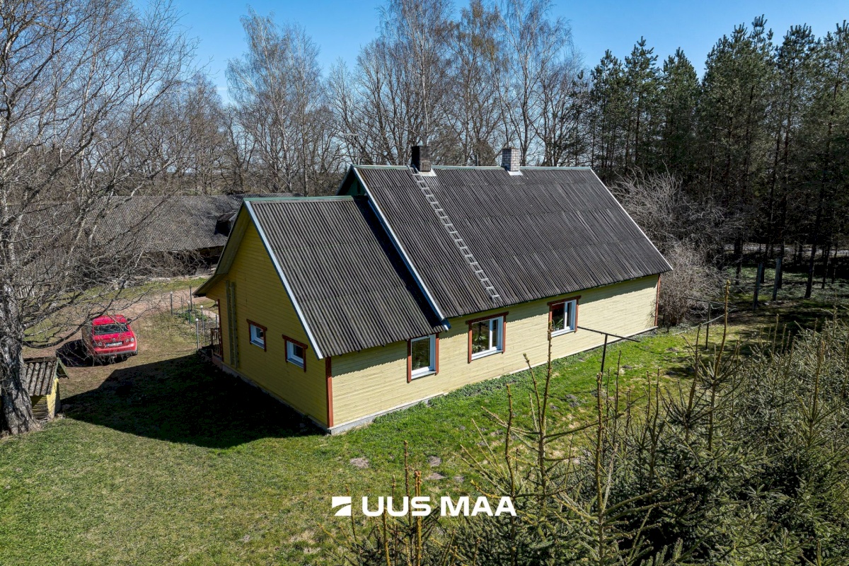 Põhja-Sakala vald, Supsi küla, Maasika